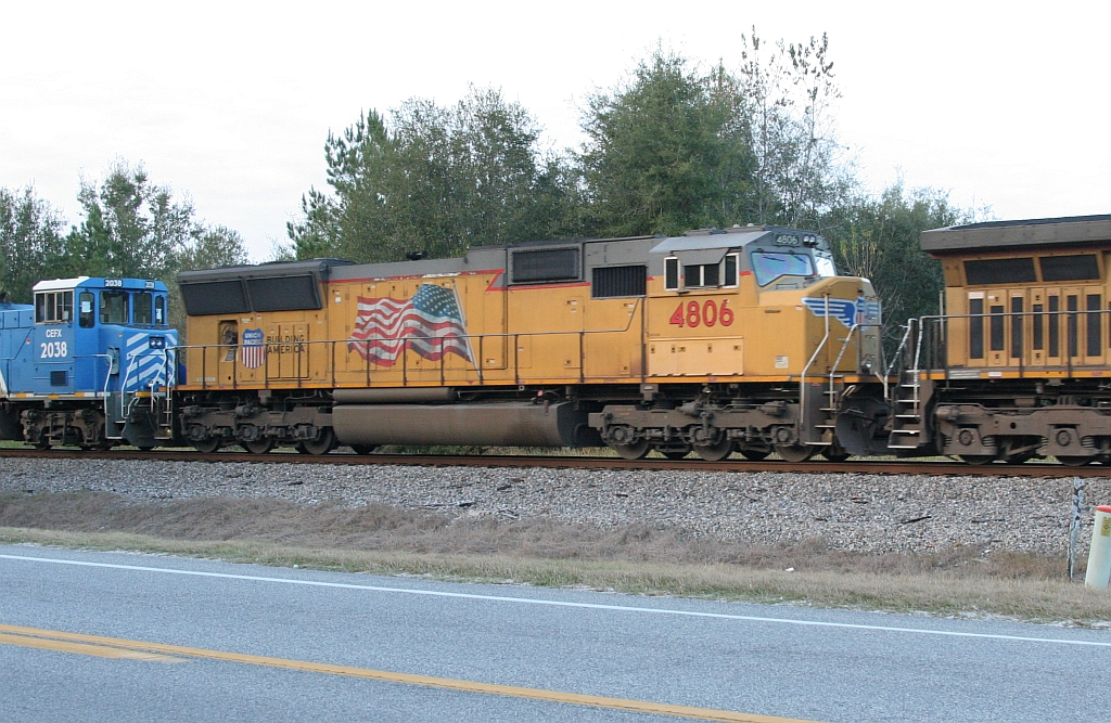 UP 4806&on Q606